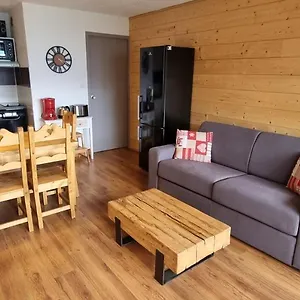 Les Gentianes Station Alpe Huez , Auris France